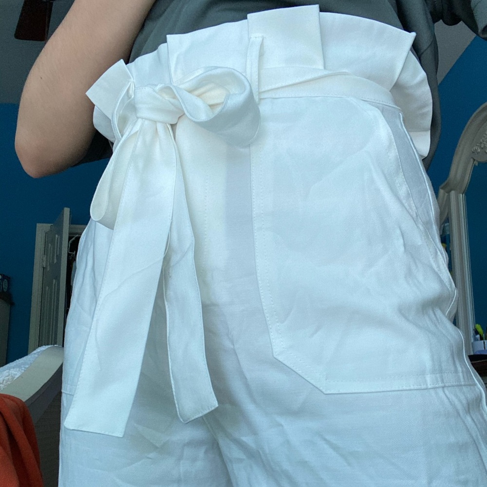 white flowy high waisted paper bag waist pants!